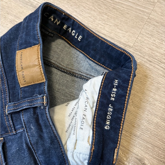 •AMERICAN EAGLE• HI RISE JEGGING JEANS - Picture 5 of 8
